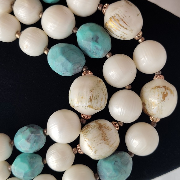 3 Strand Faux Pearl and Faux Turquoise Necklace - Picture 2 of 5